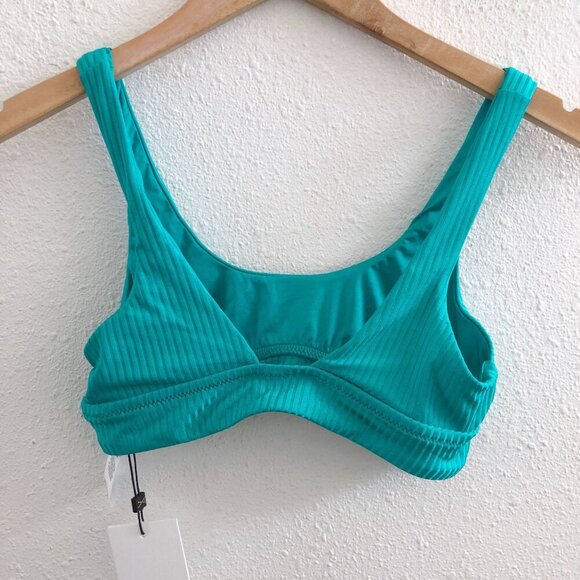 NWT VITAMIN A Sienna Tank Bikini Top XS/4 - Picture 3 of 8
